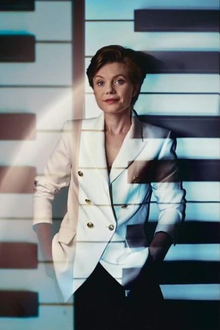 Clare Hammond poster